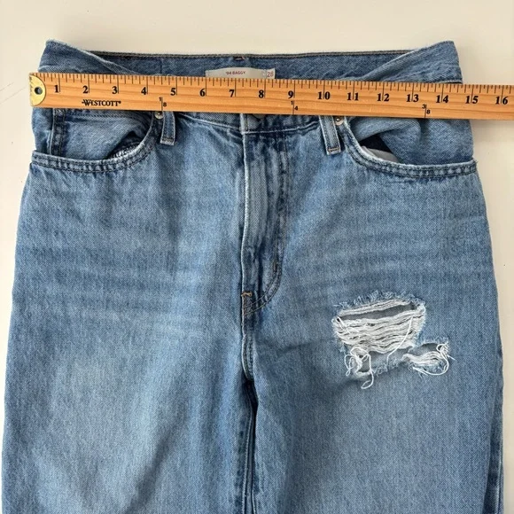 Levi's Women's '94 Baggy Jeans Straight Leg Mid Rise 90s Distressed Size 28 - Picture 10 of 12